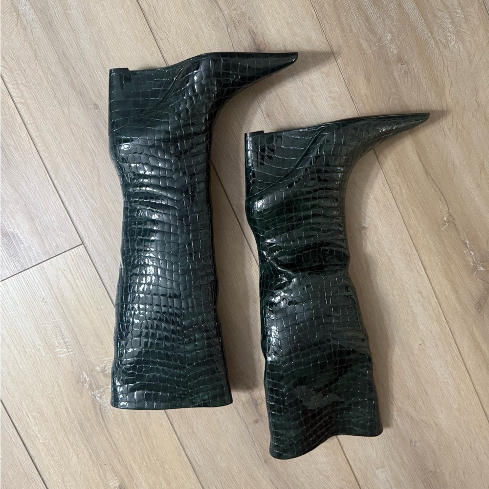Retrofete Dark Green Croc-Embossed Heeled Boots